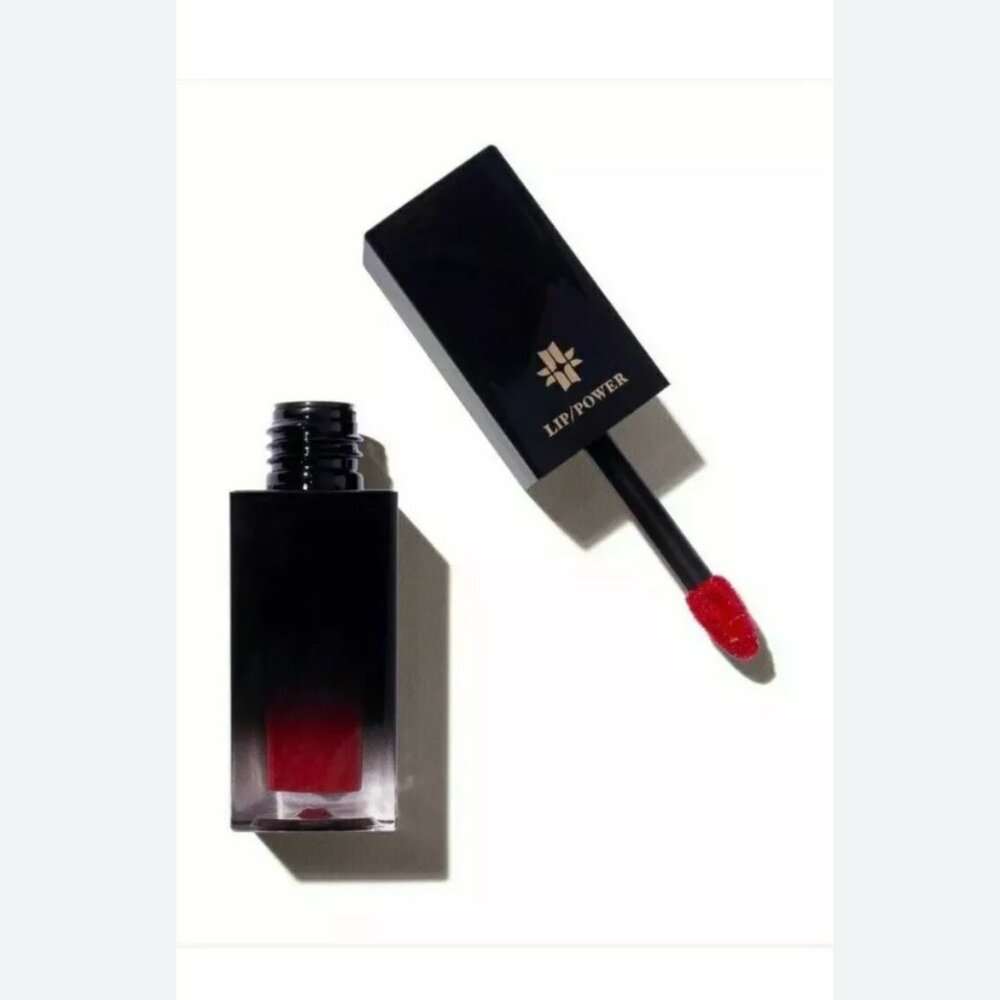 JOSEPHINE COSMETICS - NWT LIP/POWER - The Bold Liquid Lipstick - TIPHAINE/Red